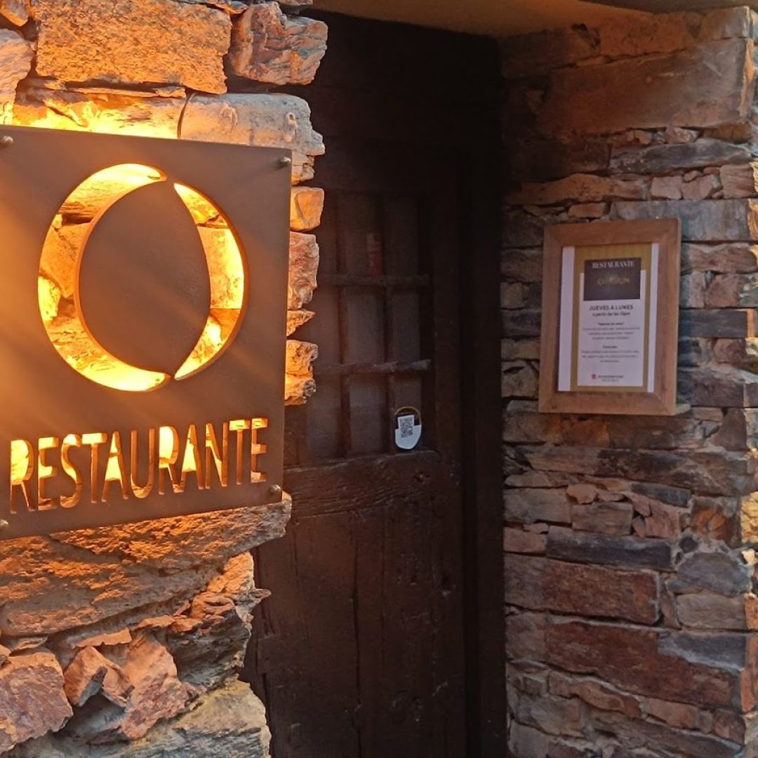 Bodas o Eventos especiales 6 Exterior del restaurante El Origen en Patones de Arriba